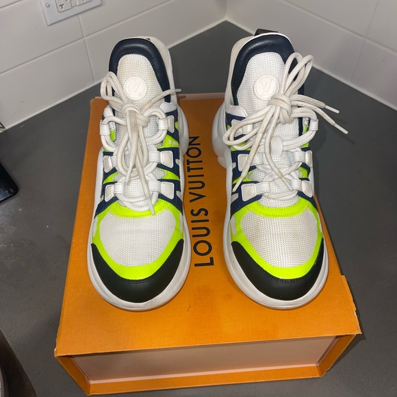 LV Archlight sneakers *LIMITED EDITION* 38 1/2. US women 8 1/2 - Picture 4 of 7